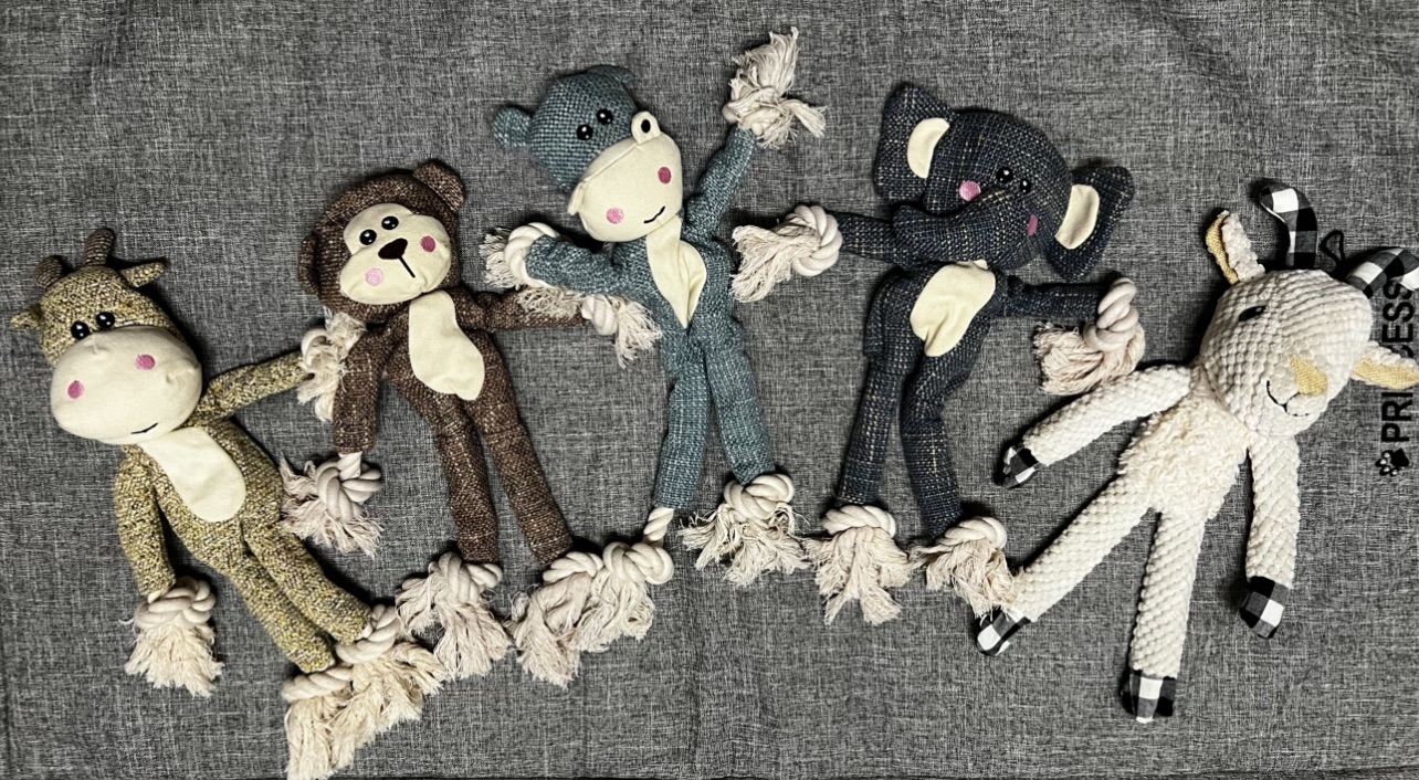 身體頂扣扣的動物們  裡面全部都是繩結🪢 適合破壞王 咬壞可以把繩子拿出來