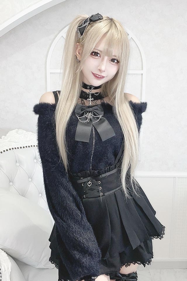 Mars 露肩毛衣（吊牌已拆會附上）