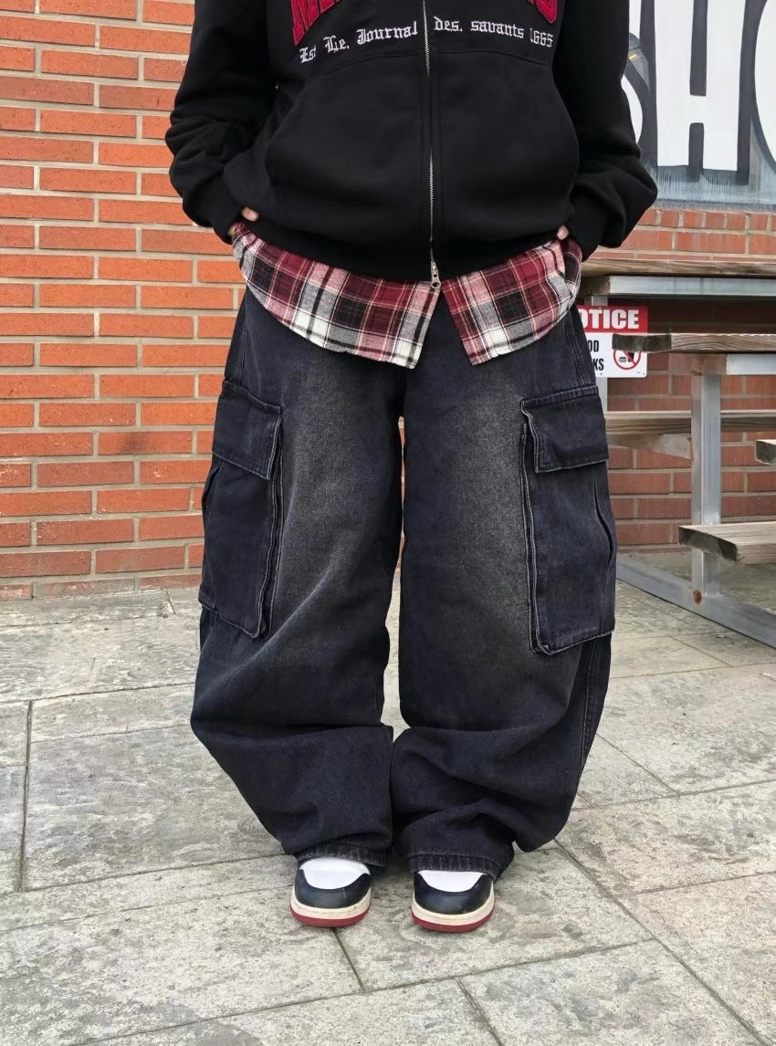 男女皆可穿大口袋牛仔寬褲🧢（現貨）