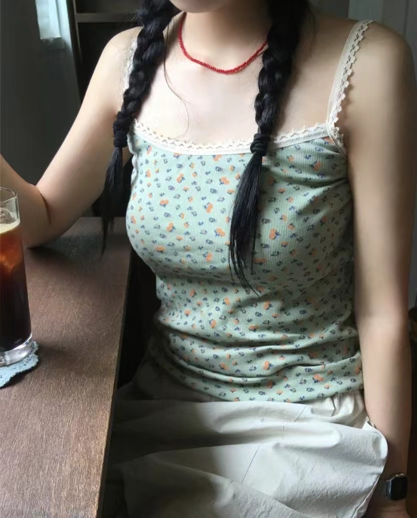 夏天碎花蕾絲vest🦒（綠現貨