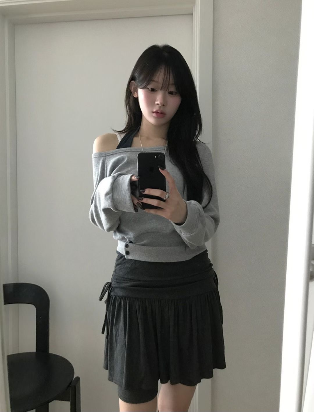 韓韓寬鬆剪裁斜肩set