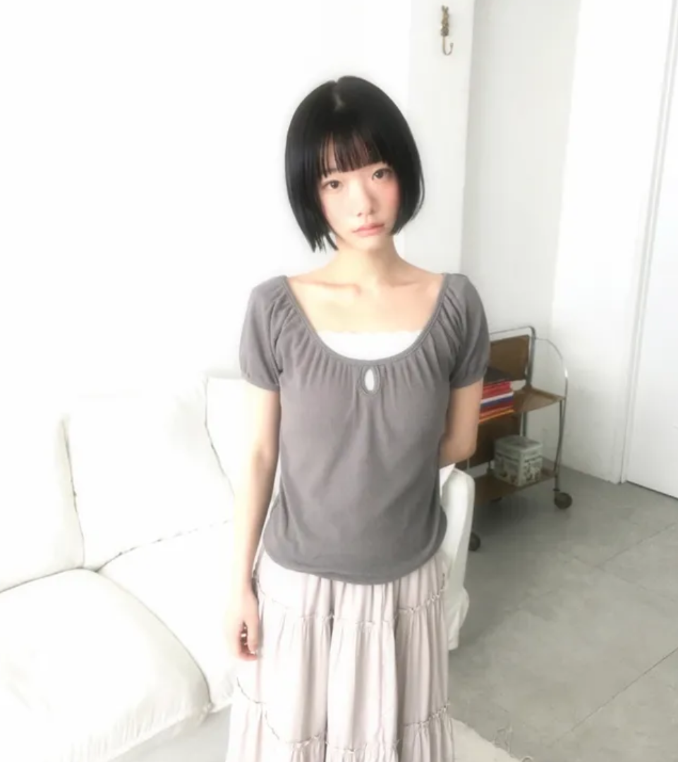 泡泡袖小上衣🌻