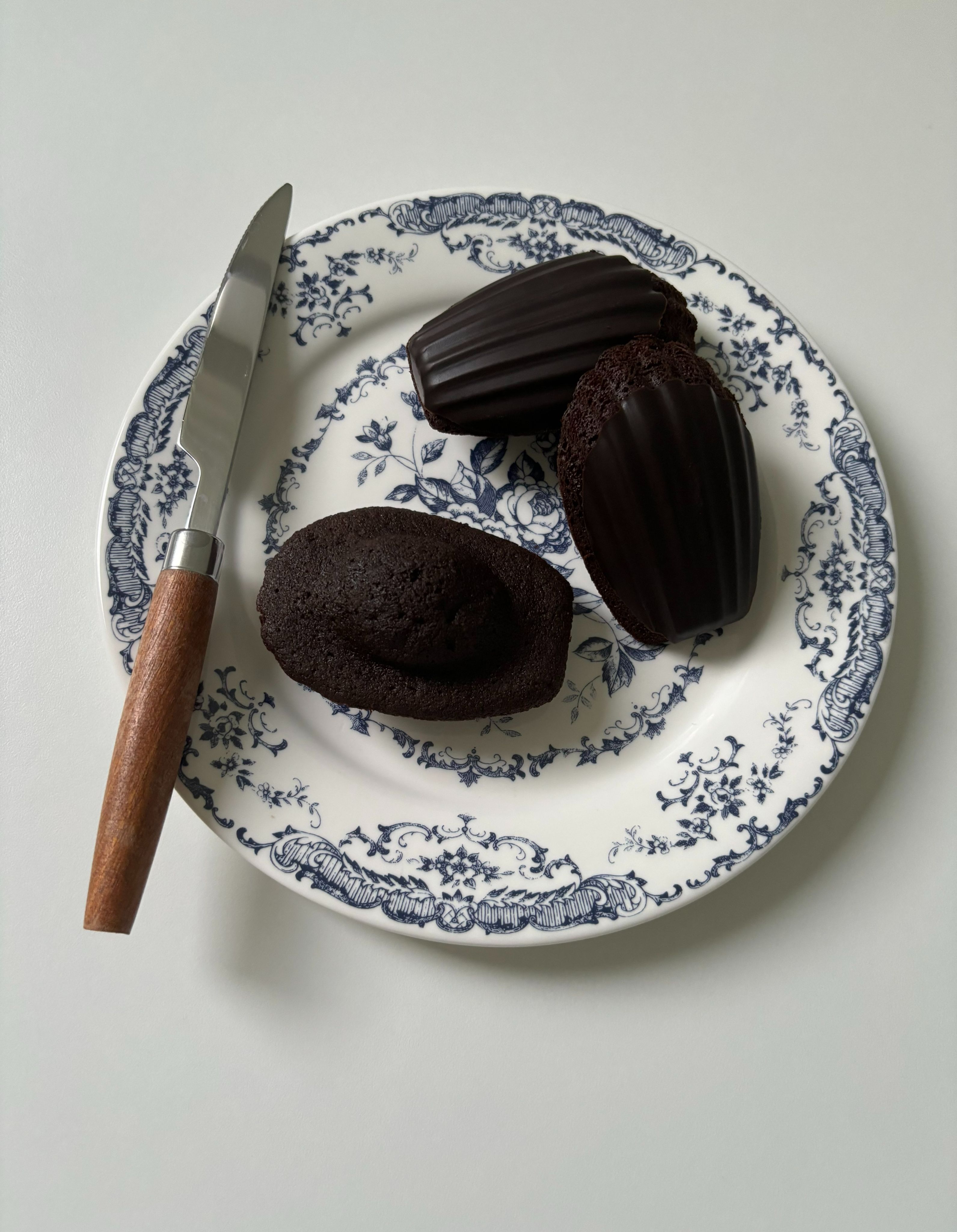 黑巧克力瑪德蓮🍫 ＆  雙重黑巧克力瑪德蓮🍫🍫