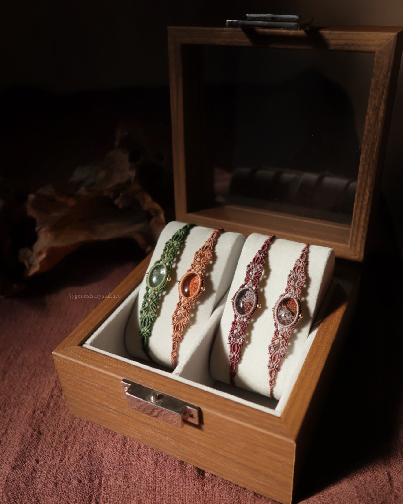 幽靈水晶圖騰手鍊