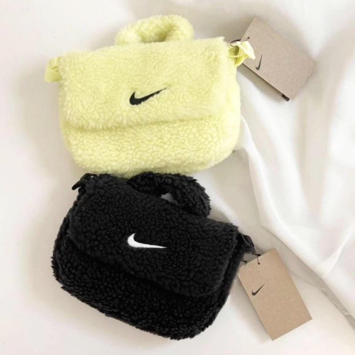 ＜現貨當天出貨＞NIKE 毛茸茸小包