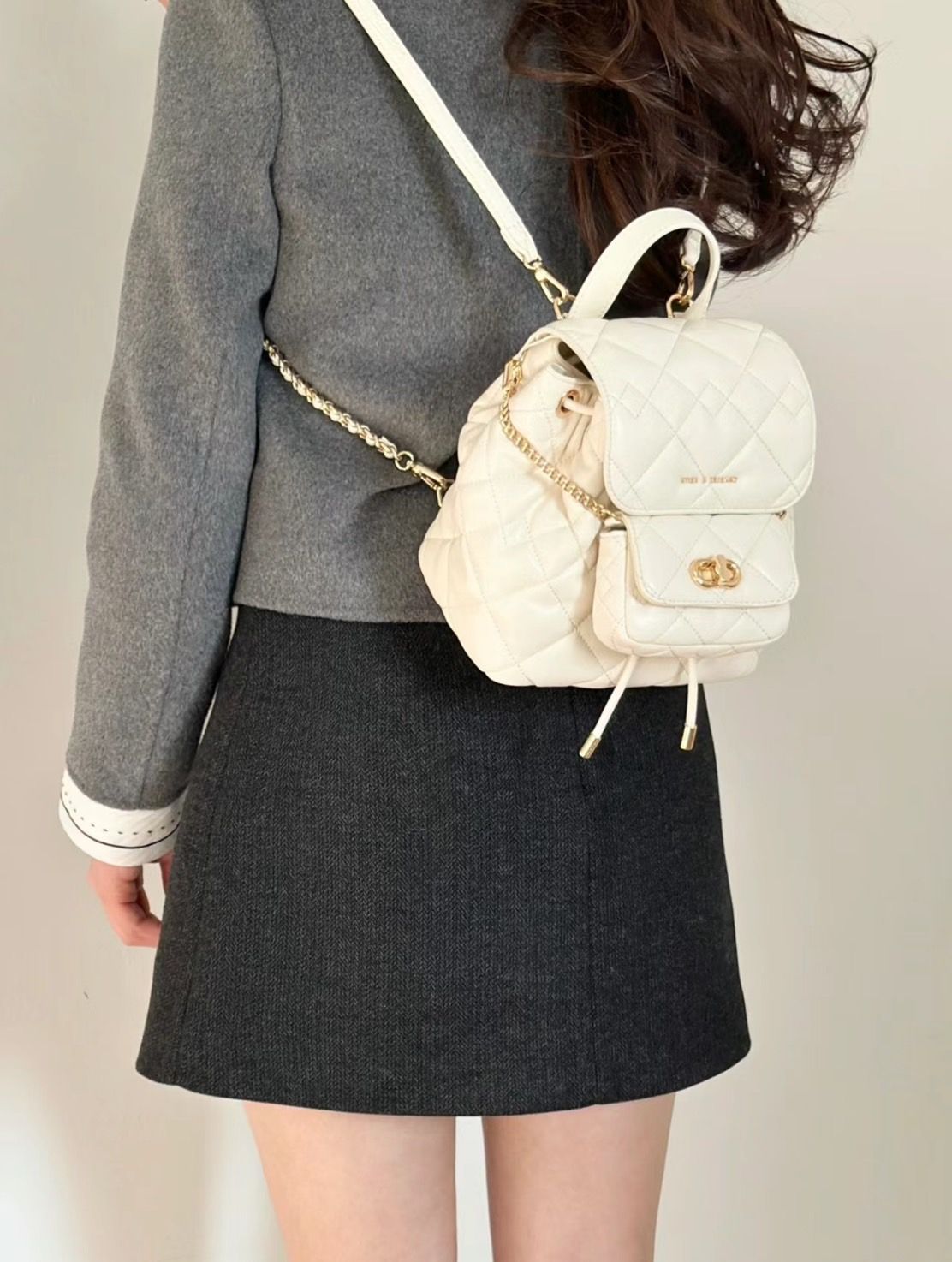 ＜預購＞ CHARLES＆KEITH 小CK  菱格雙肩包 （小包可拆）