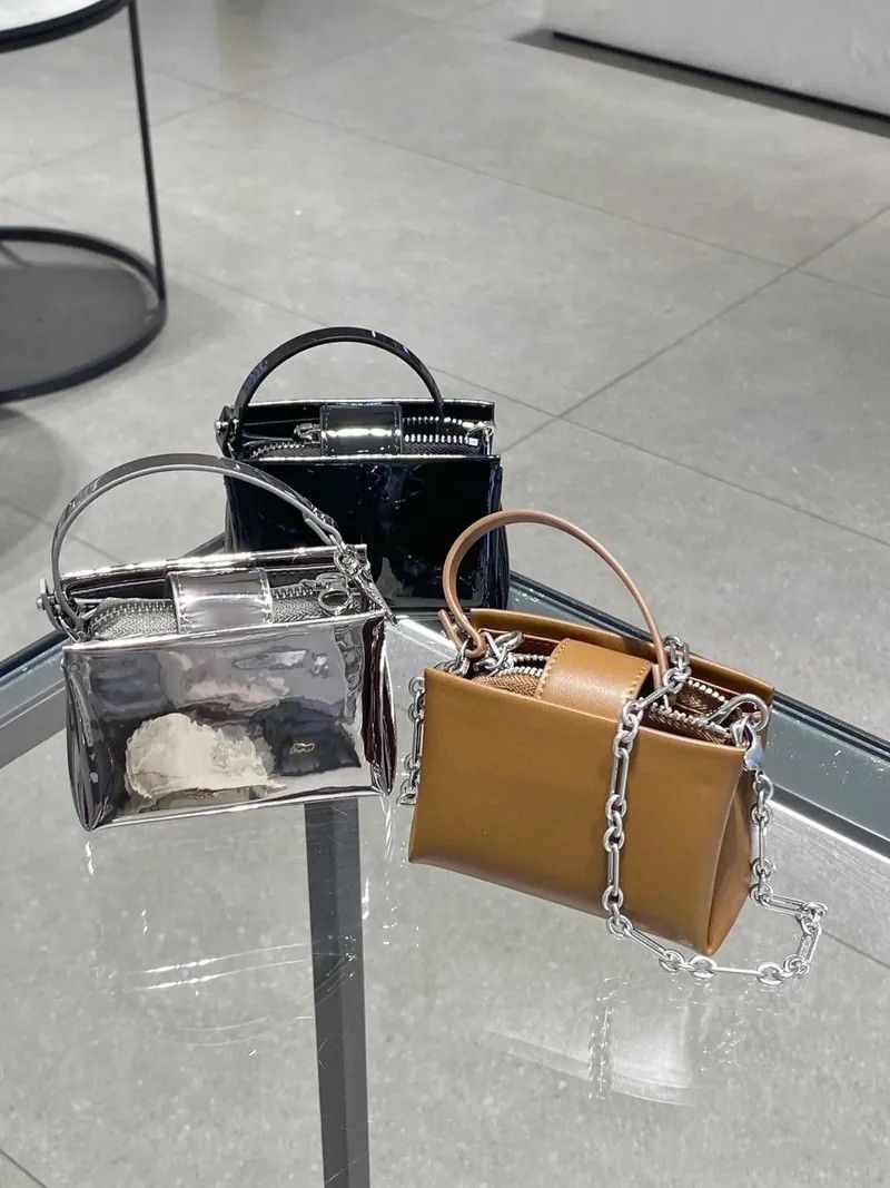 ＜預購＞Charles ＆ Keith Matina 小CK  24秋季新款 mini鍊條小方包