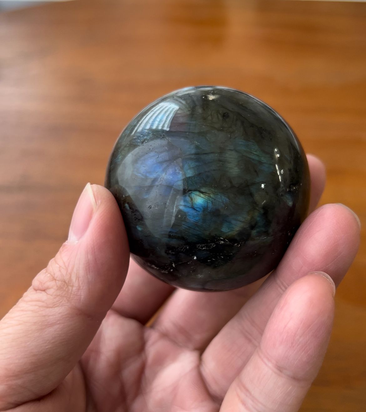 0229-限量-拉長石球約5.5cm 藍光多（送大冰塊白水晶 含木座＆底座）