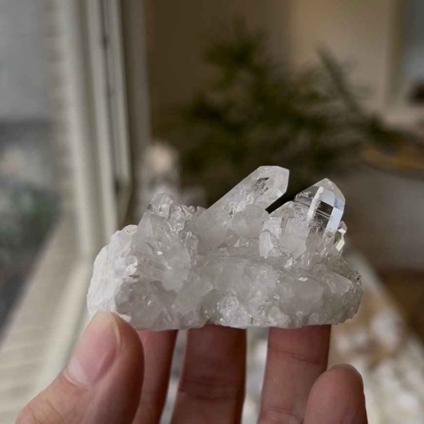 好能量x淨化力強的白水晶簇_A09，排負能量＆顯化必備
