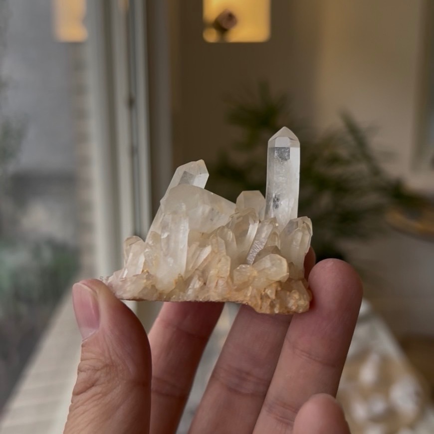 好能量x淨化力強的白水晶簇_A11，排負能量＆顯化必備