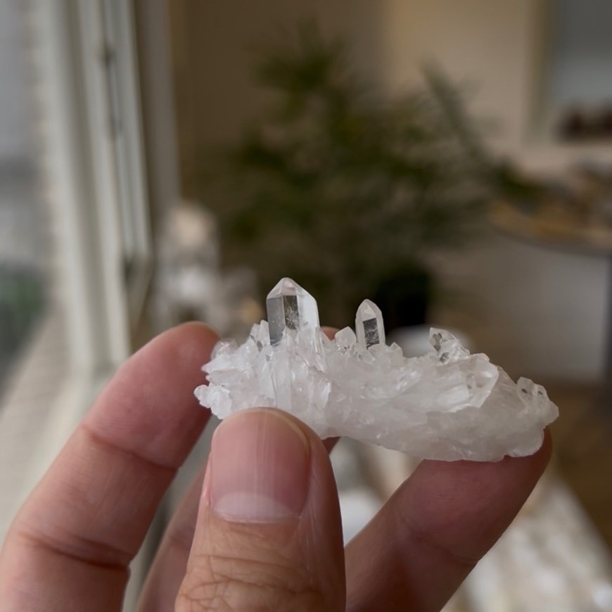好能量x淨化力強的白水晶簇_A12，排負能量＆顯化必備