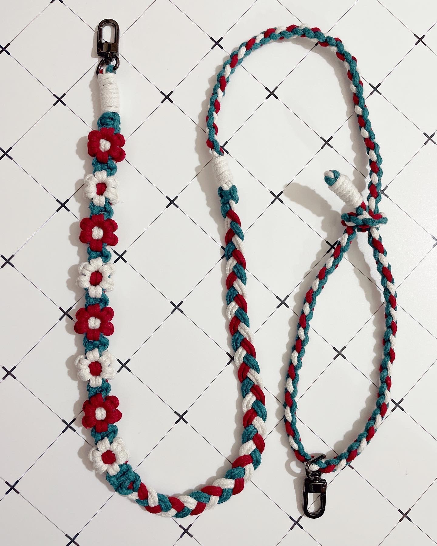 聖誕節編織手機掛繩 A款 可調節手機掛繩 花花編織