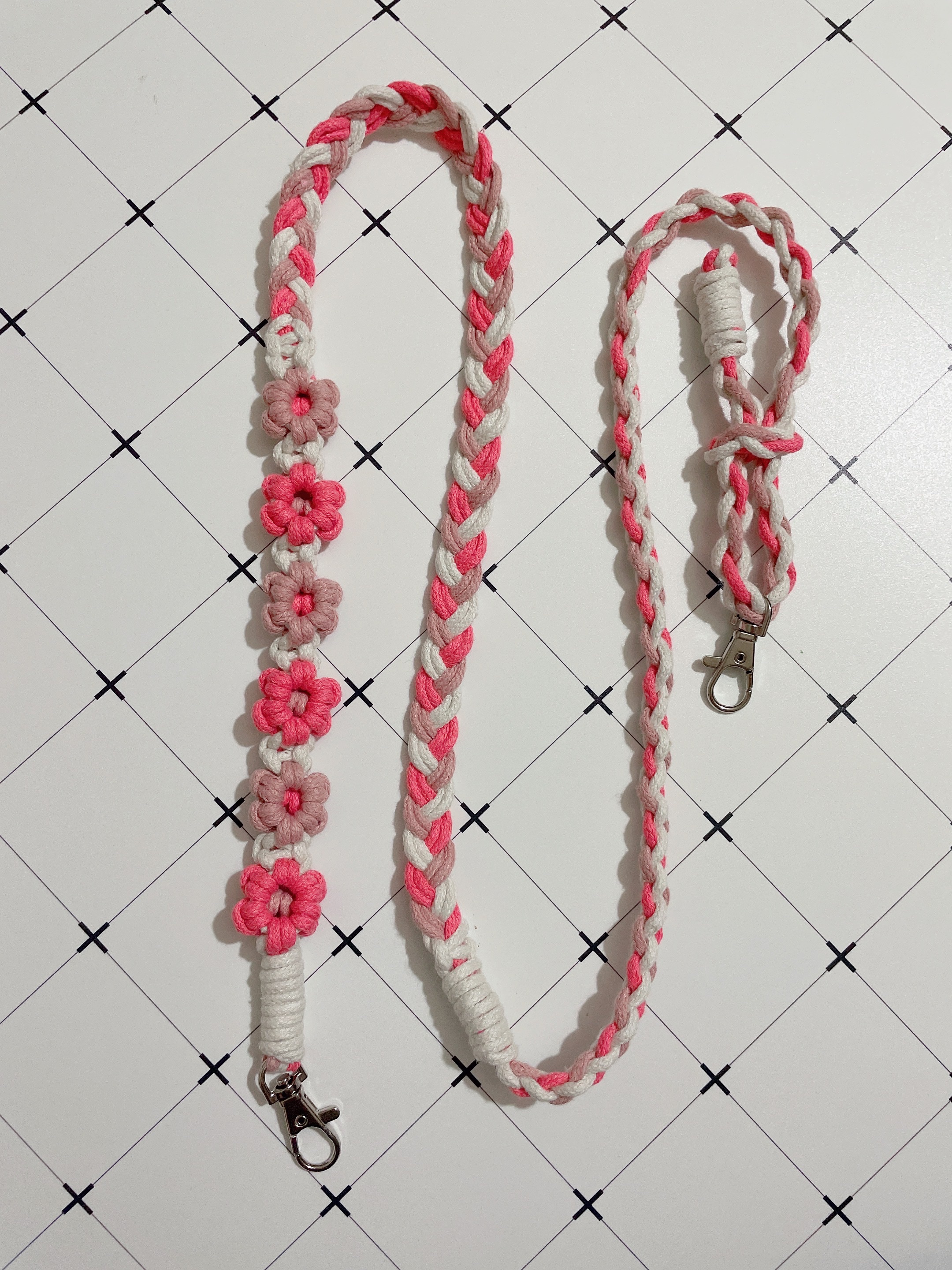 特惠出請款➡️草莓牛奶花花手機掛繩 長度可調節掛繩