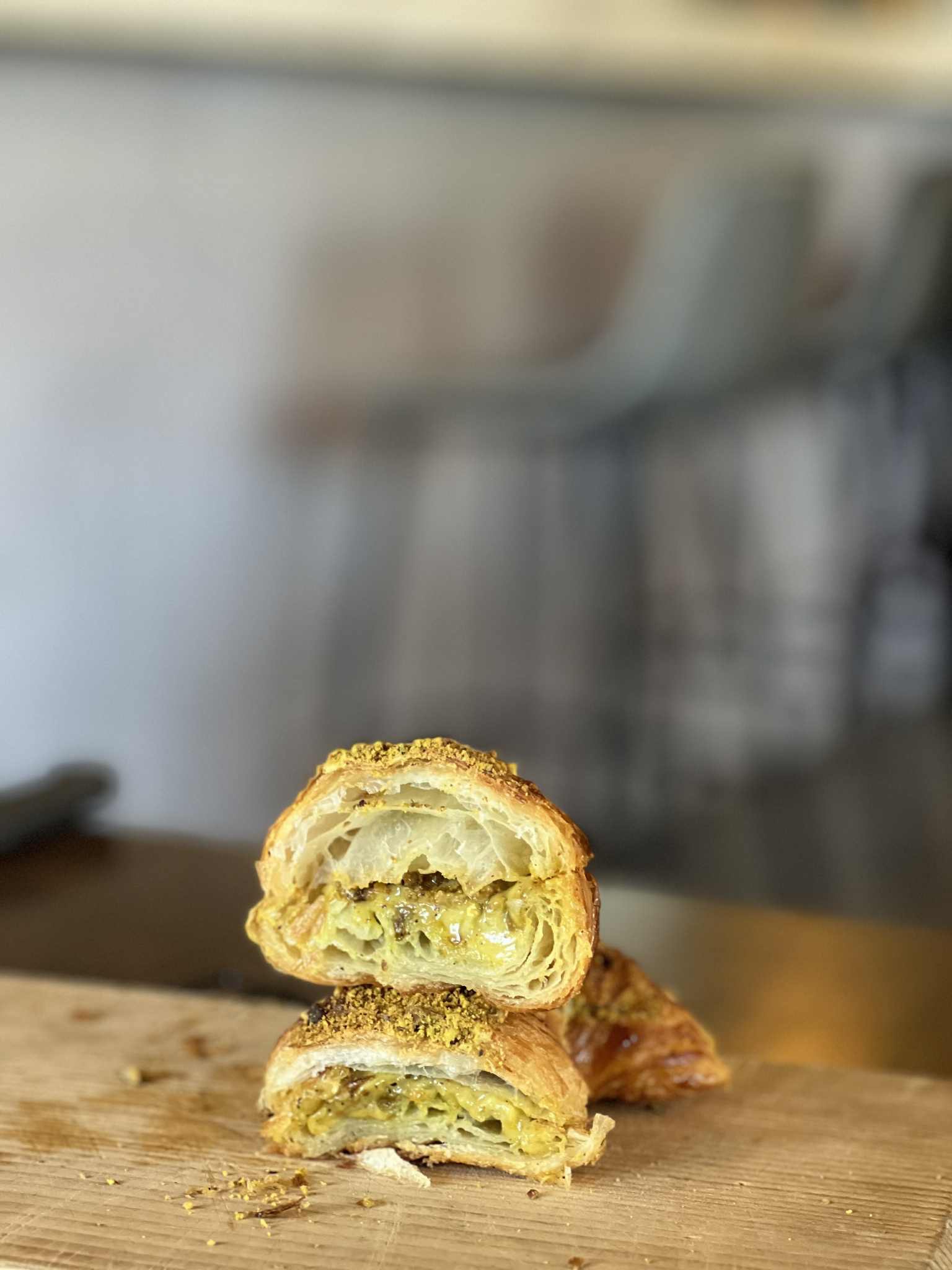 超開心開心果可頌