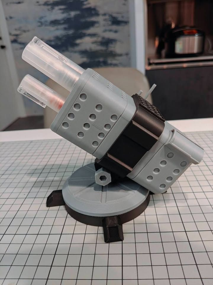 導彈筆筒＜可調角度、可以轉動方向＞孔徑1.5CM 適用於大小馬克筆、和刻刀桿