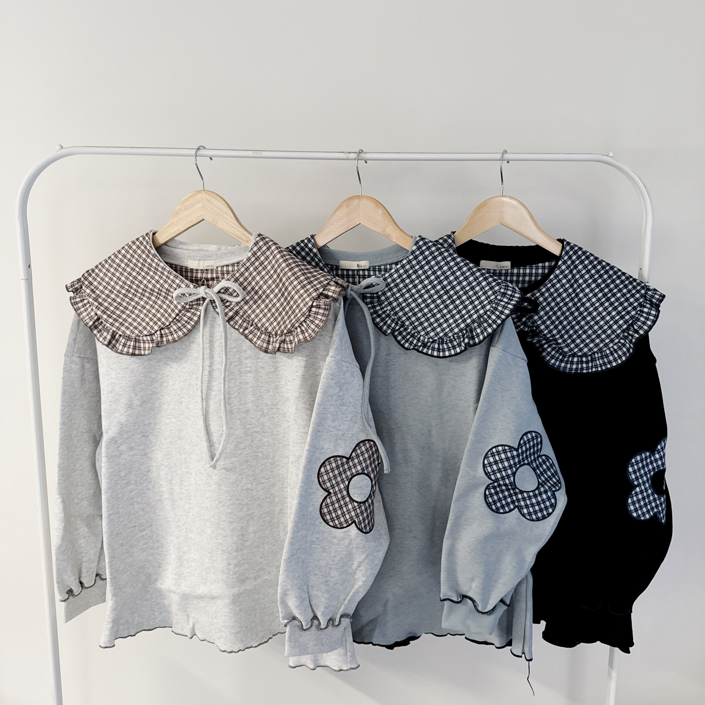 花花格紋領片上衣（共四色）