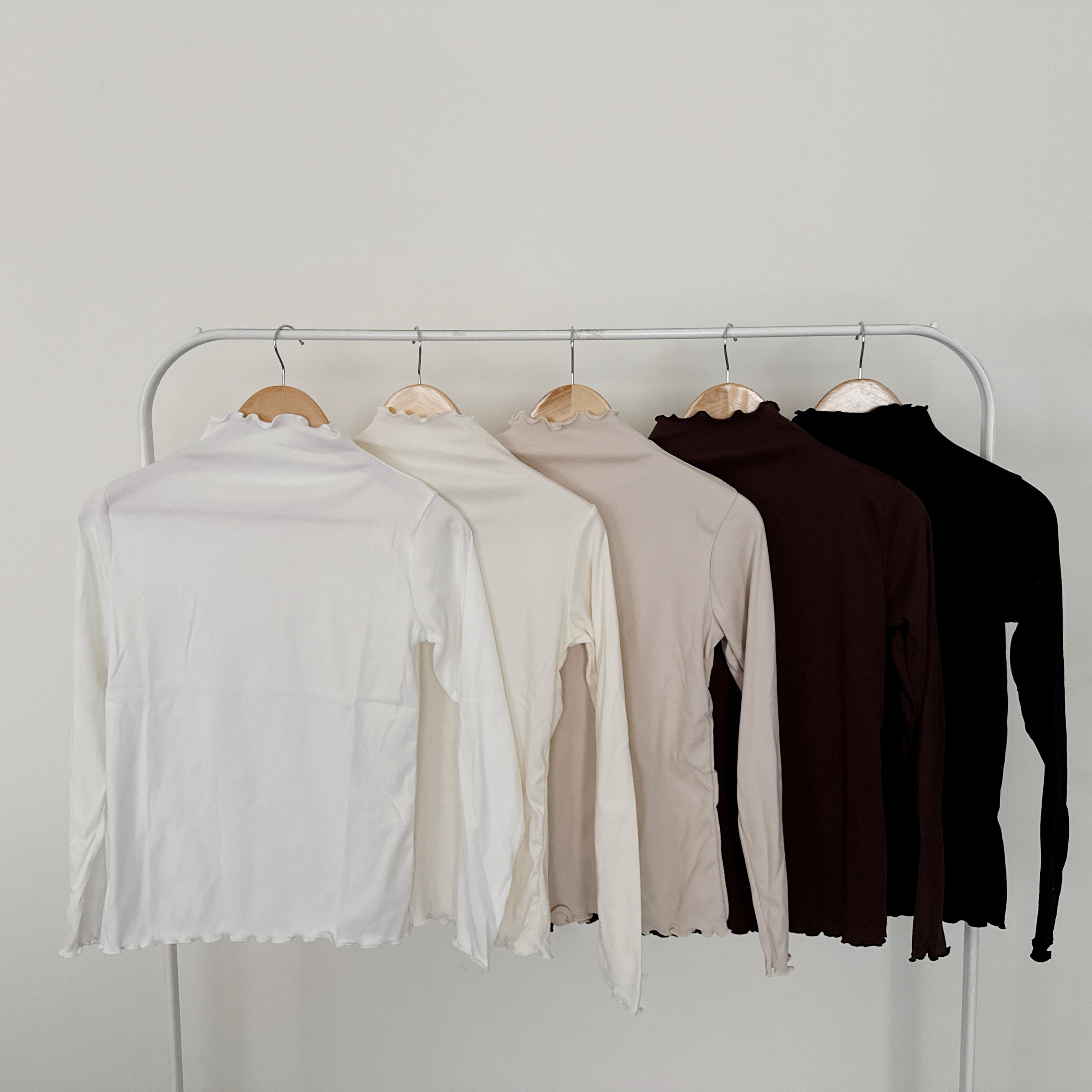 親膚軟糯木耳捲邊多色內搭（共7色）