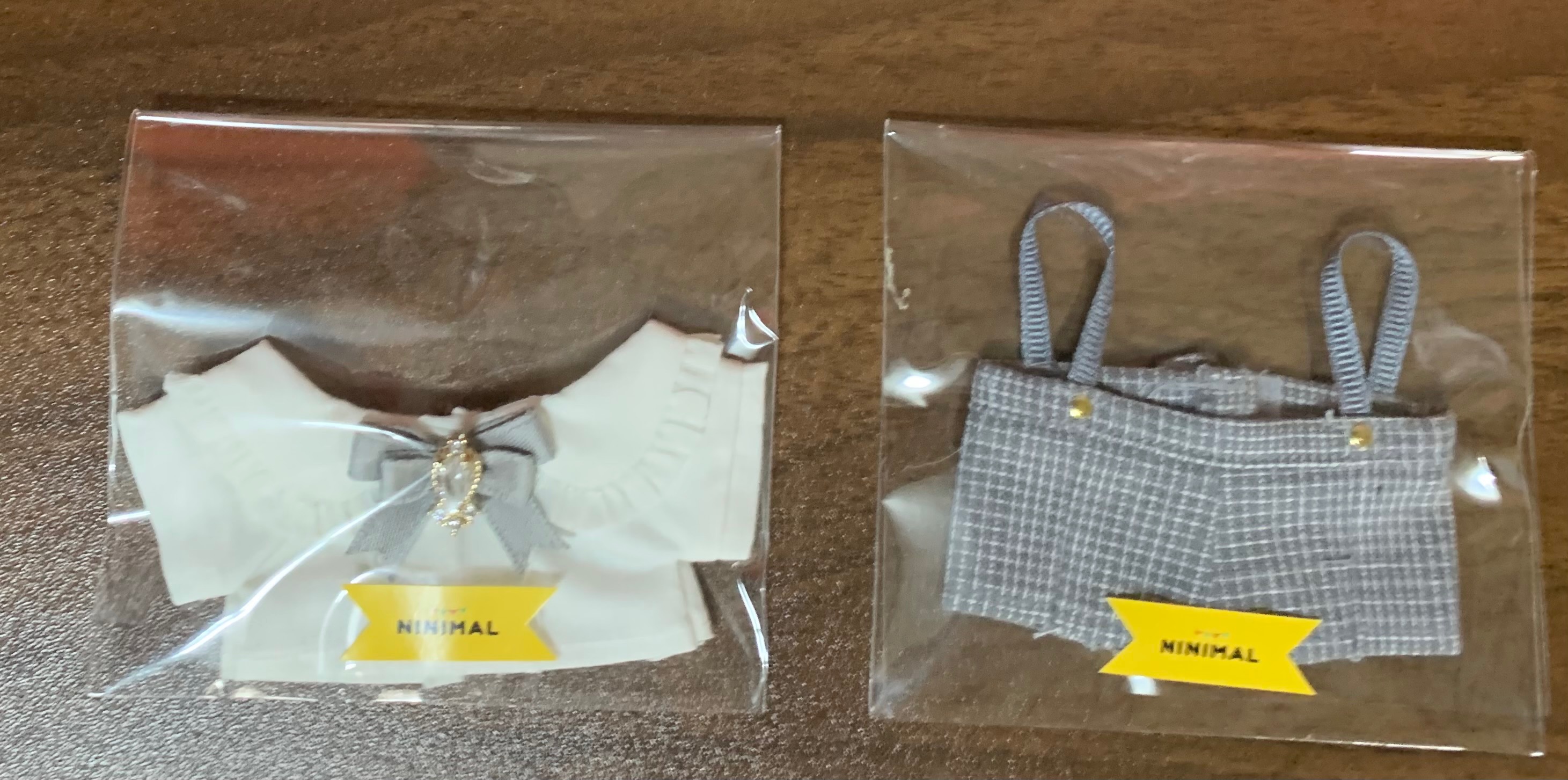 10cm NINIMAL 荷葉邊襯衫 吊帶褲 灰跟黃