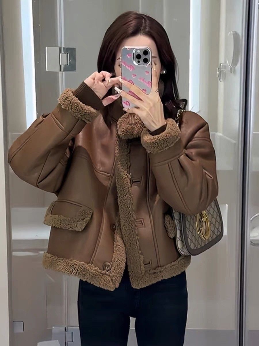 # s.jc231229040w 羊羔毛絨外套