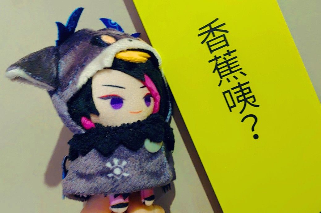 女子糕點拍立得