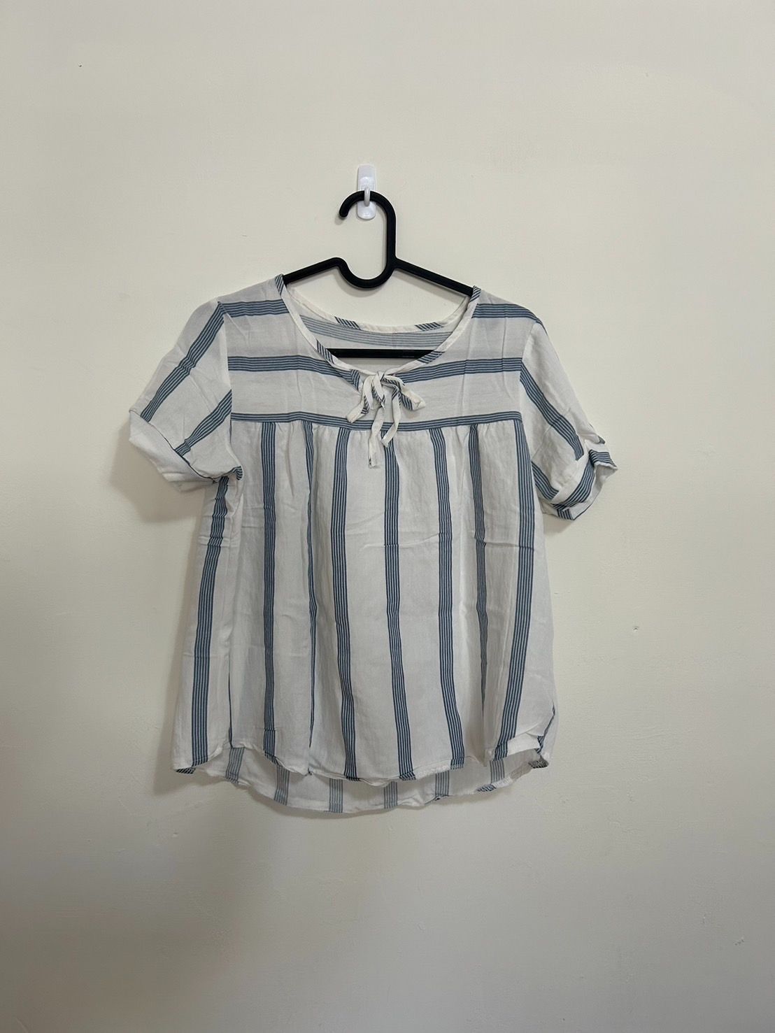 藍白條紋休閒上衣