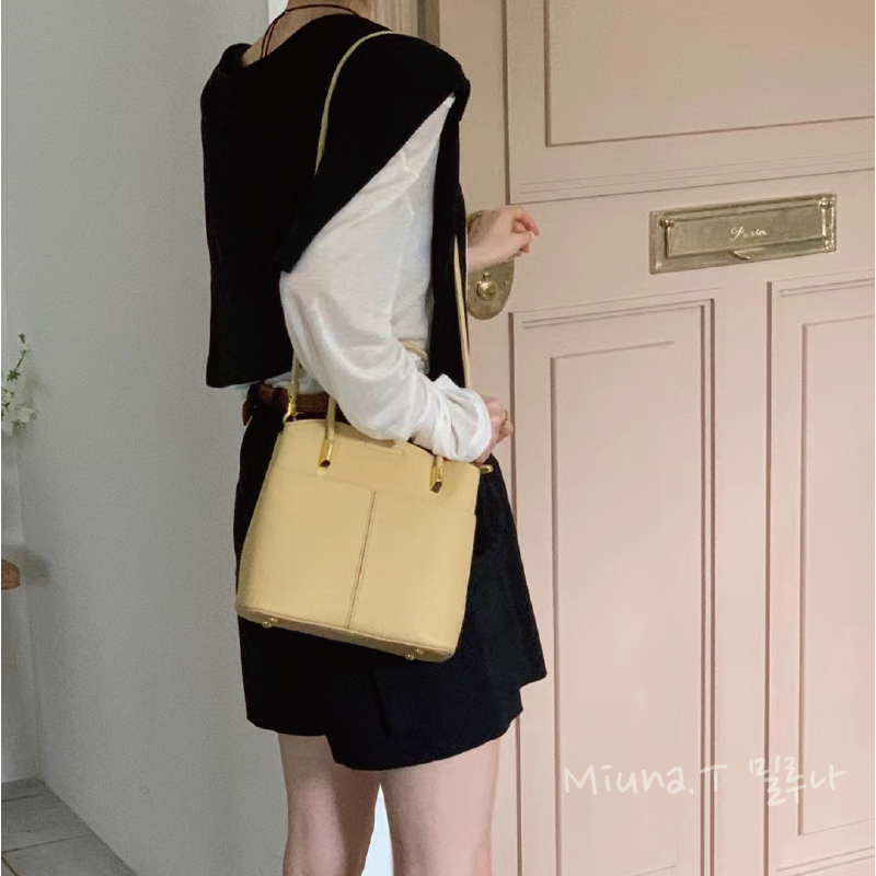 👜韓國LÉONIE 手工牛皮口袋包