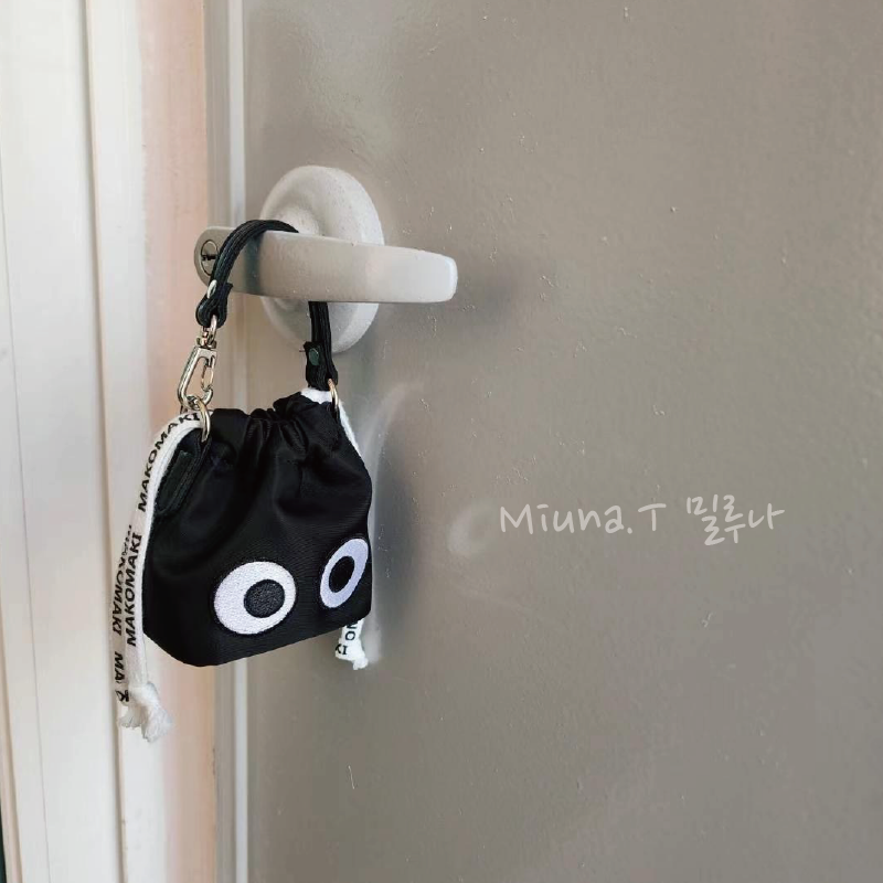 👀韓國MAKOMAKI 迷你刺繡大眼包包
