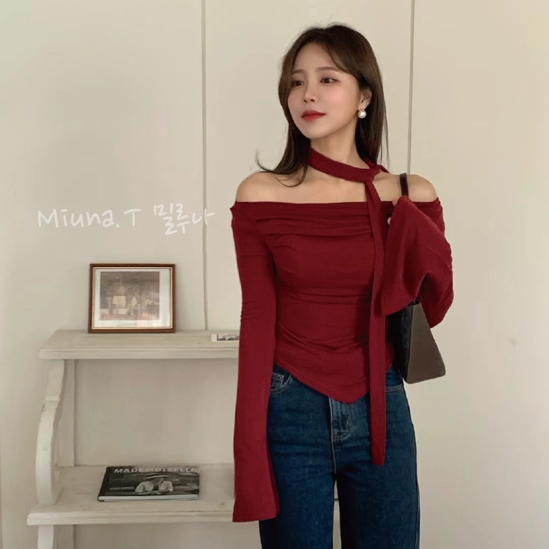 ❣️韓國萬萬家 法式繞頸飄帶皺摺喇叭袖一字領上衣