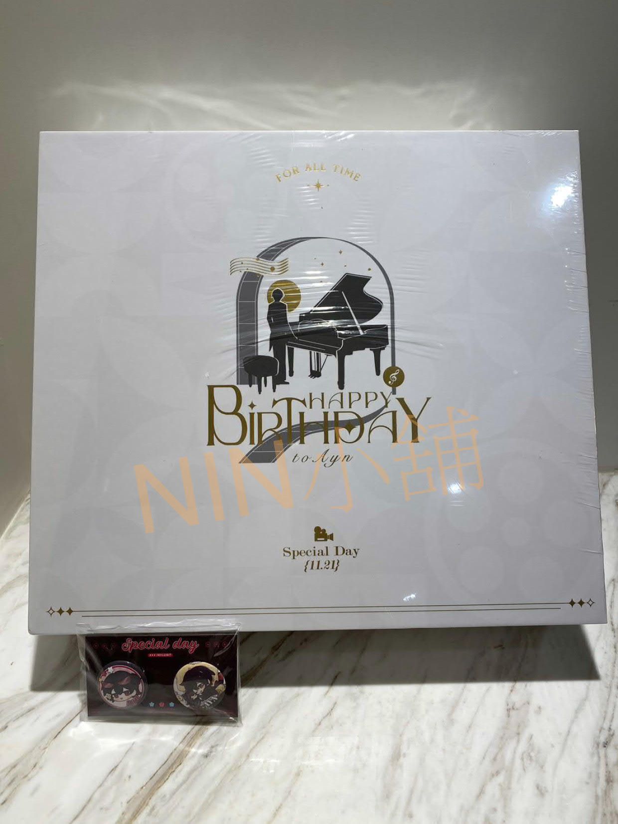 NIN✨【時空中的繪旅人】（全新現貨）﹝2023艾因生日─套裝禮盒﹞特典迷你徽章套組、艾因