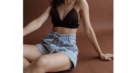 💎全新轉售Amissa自訂款美背緞面Bra Top 黑色 M號