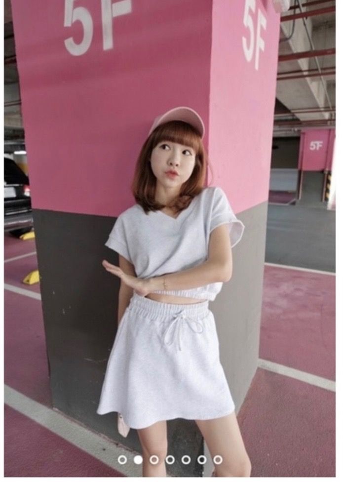 💎全新轉售 COMMI 褲裙褲裙純棉套裝