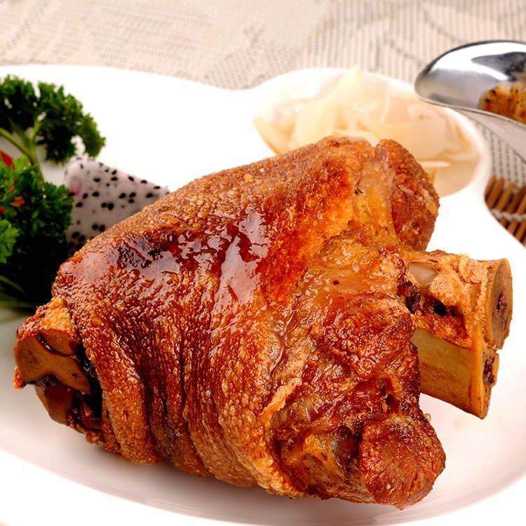 【肉多滋】德國豬腳 600-700g±10%（熟）