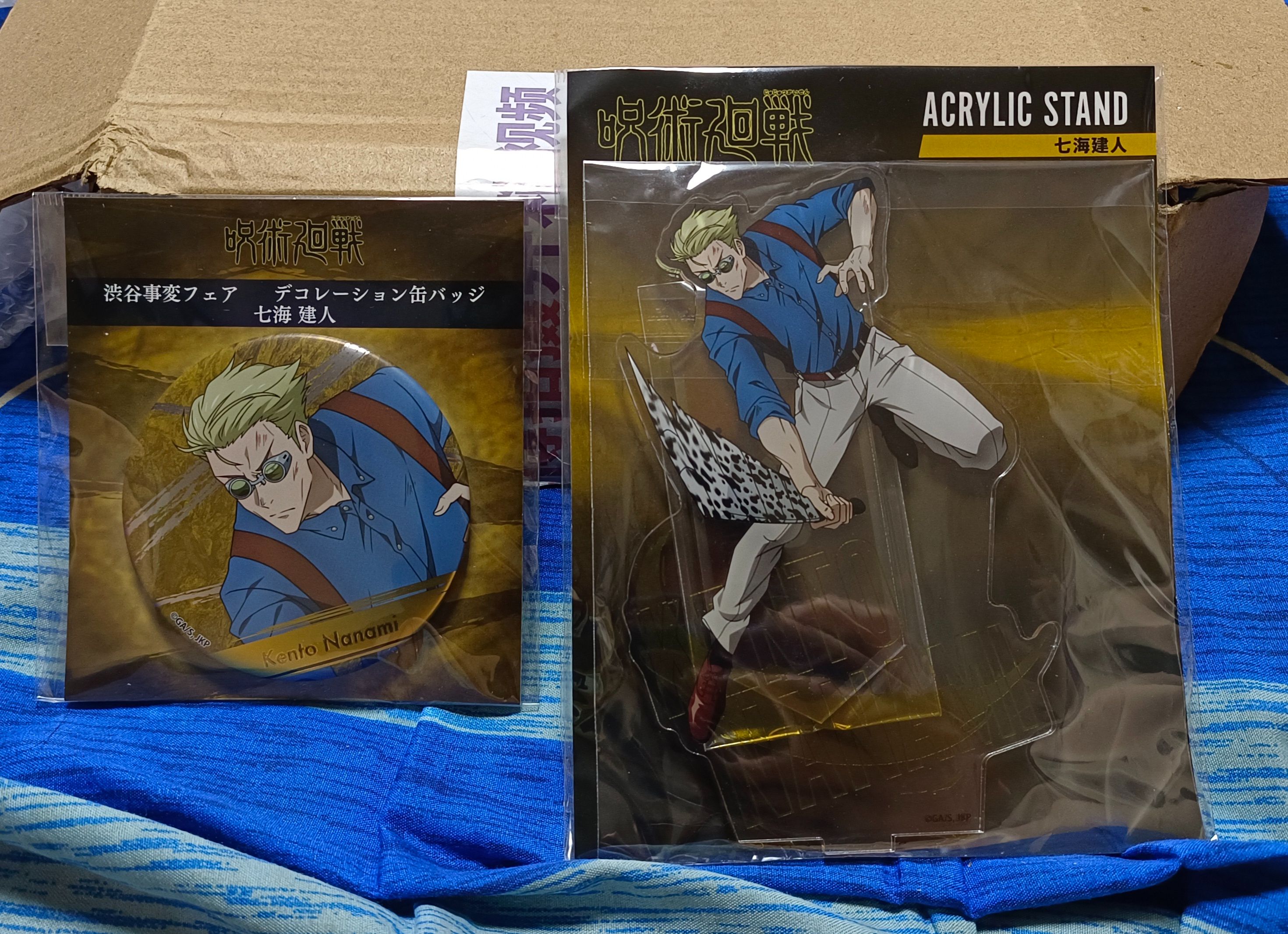 娜娜明徽章 立牌