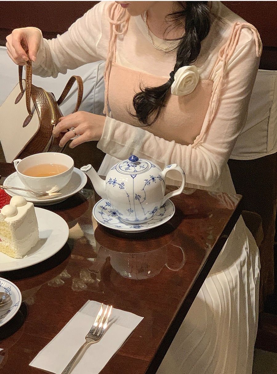 正韓現貨 清新甜桃茶 可甜可鹹綁帶吊帶針織
