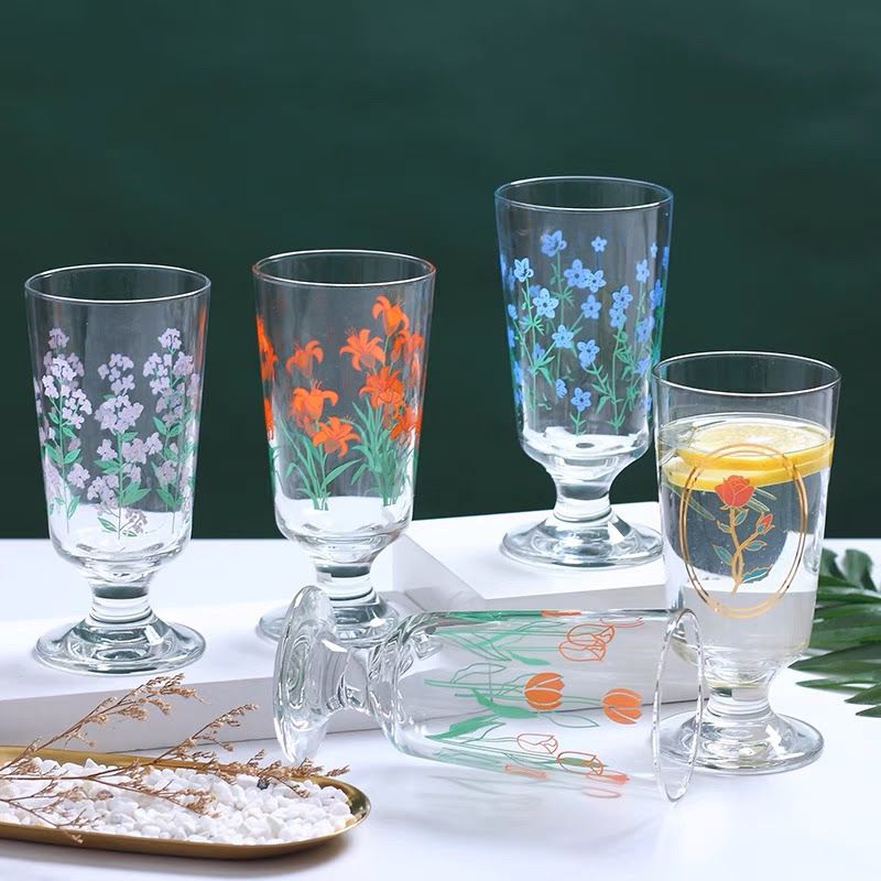 現貨日式風格厚磅高腳玻璃杯、蛋形玻璃喝水杯、居家玻璃杯、生活儀式感.生日禮物.情人節禮物.聖誕禮物.交換禮物