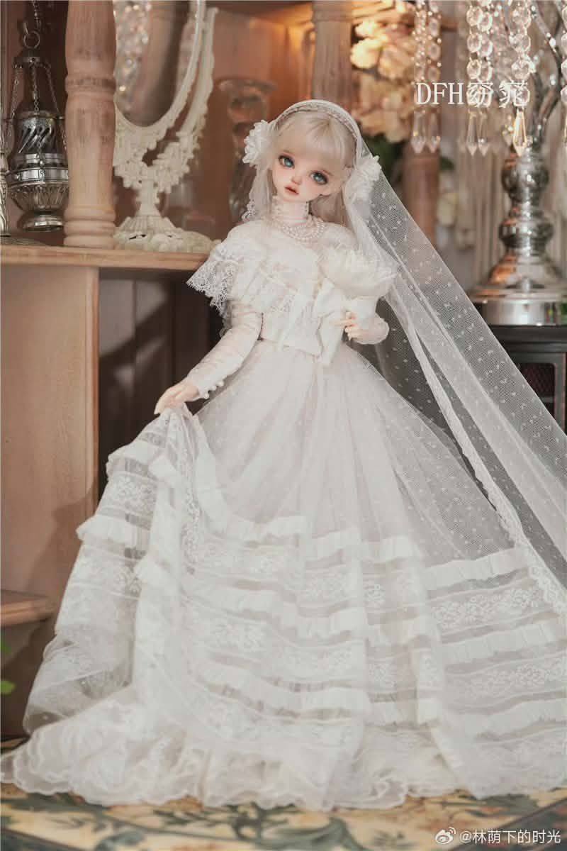 林蔭下的時光四分普通蕾絲版愛德華風婚紗