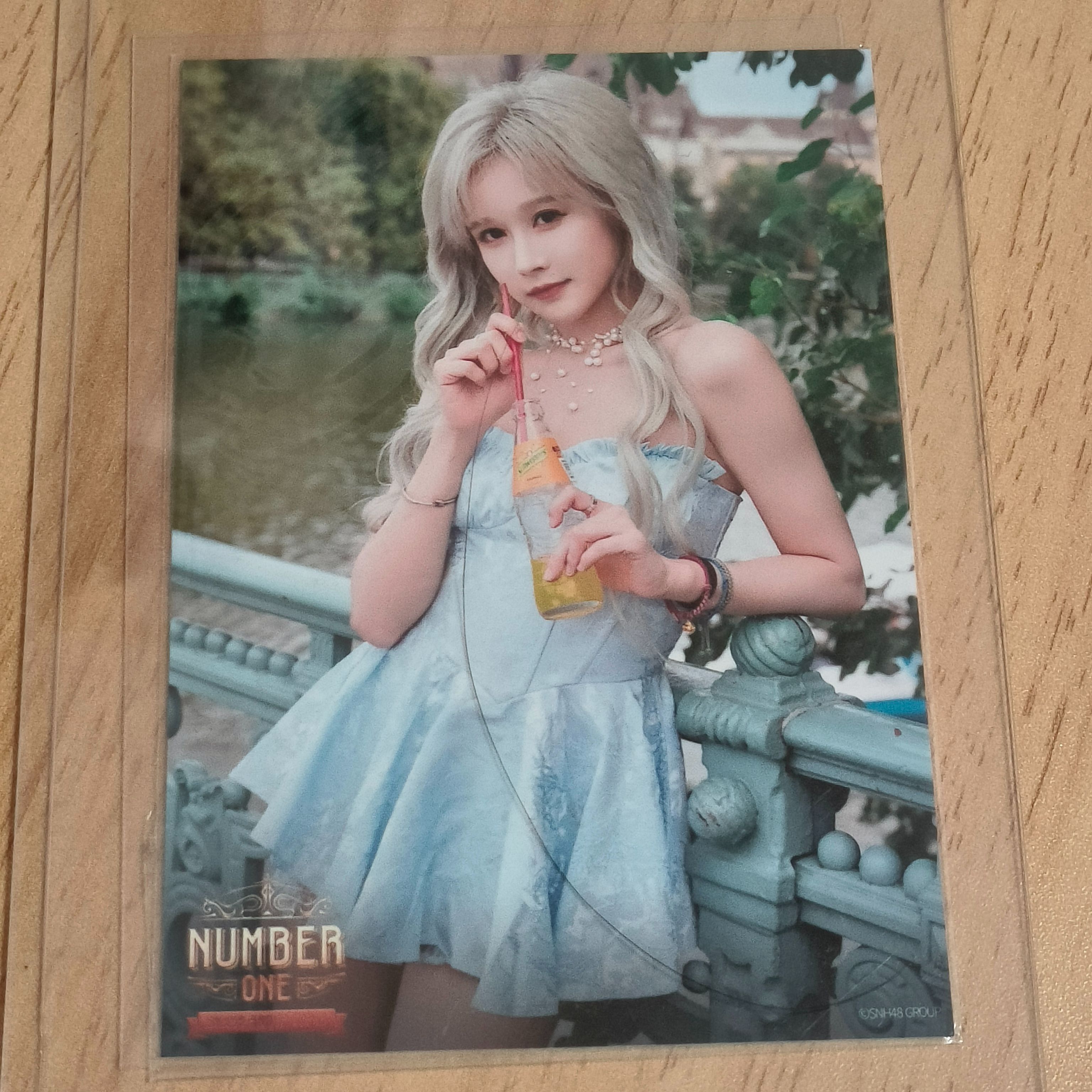 段藝璇精裝生寫