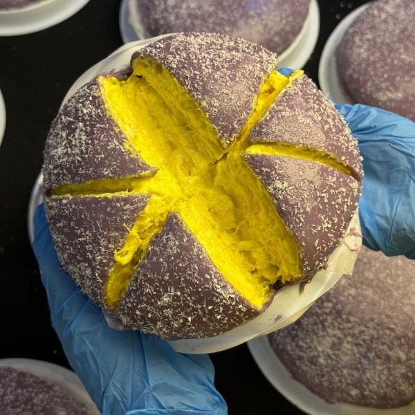 榴槤蛋糕芋頭口味 Banh sầu vị khoai môn