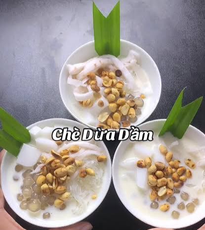 椰子甜點chè dừa dầm