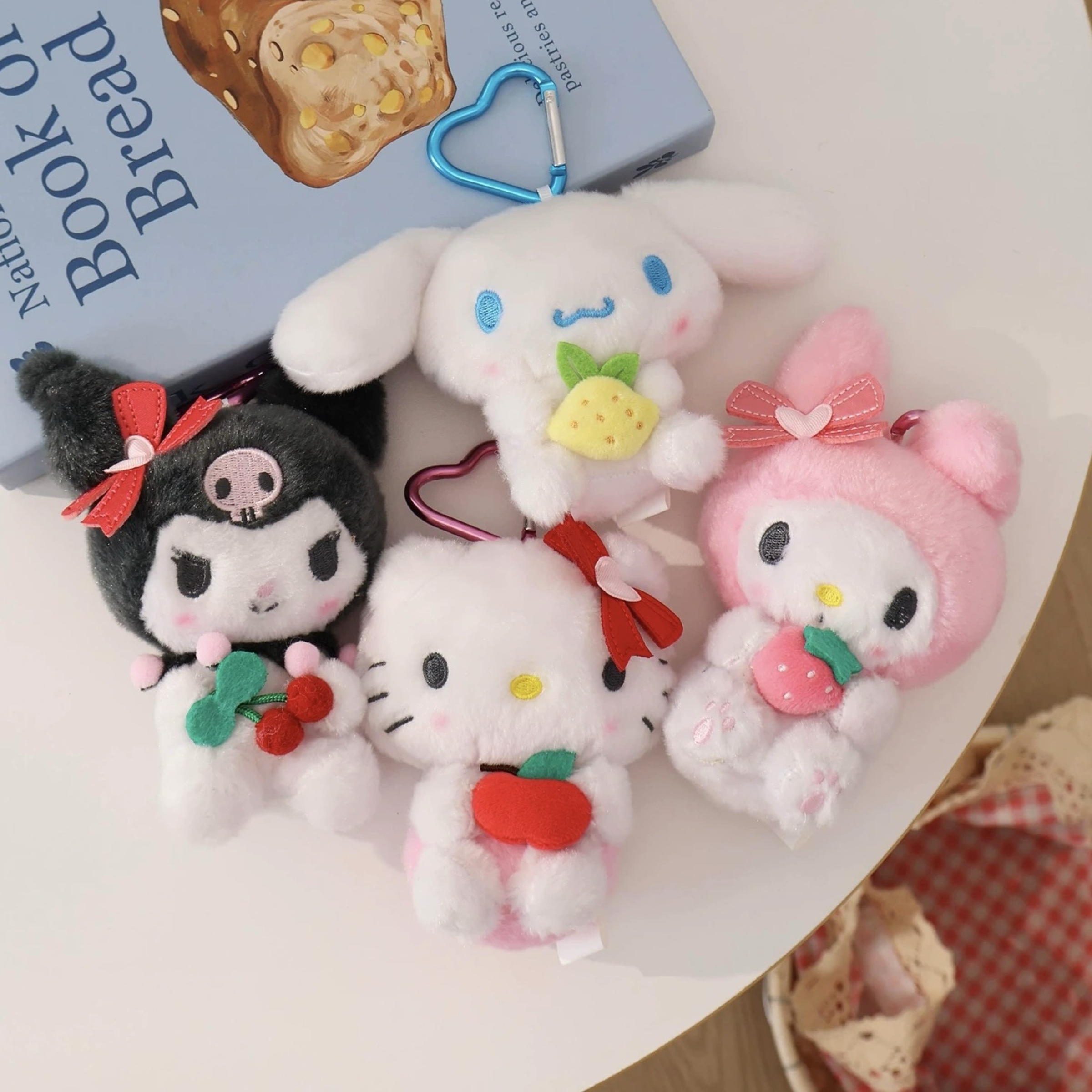 （預購商品❤️）正版三麗鷗水果派對系列毛絨公仔吊飾鑰匙扣