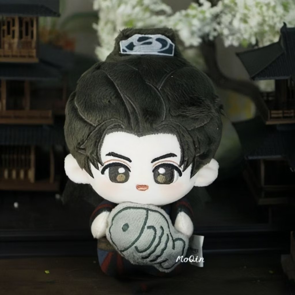 ⚡絕版現貨⚡陸劇《子夜歸》官方正版 周邊「梅逐雨抱魚玩偶」娃娃 梅逐雨  許凱