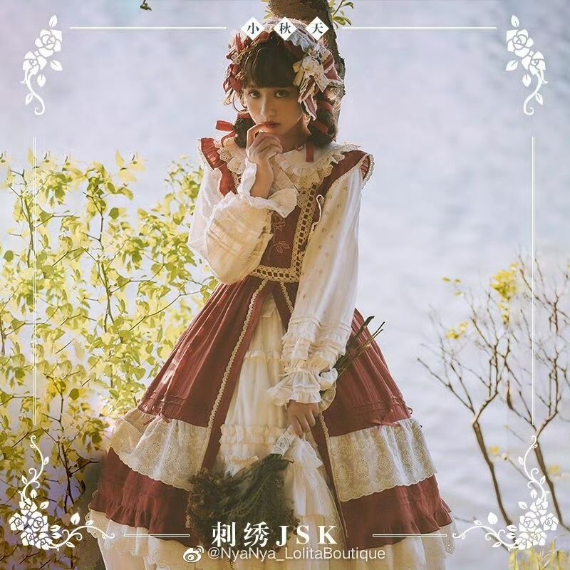 【NyaNya】小秋天刺繡JSK / 鐵鏽紅 / S碼