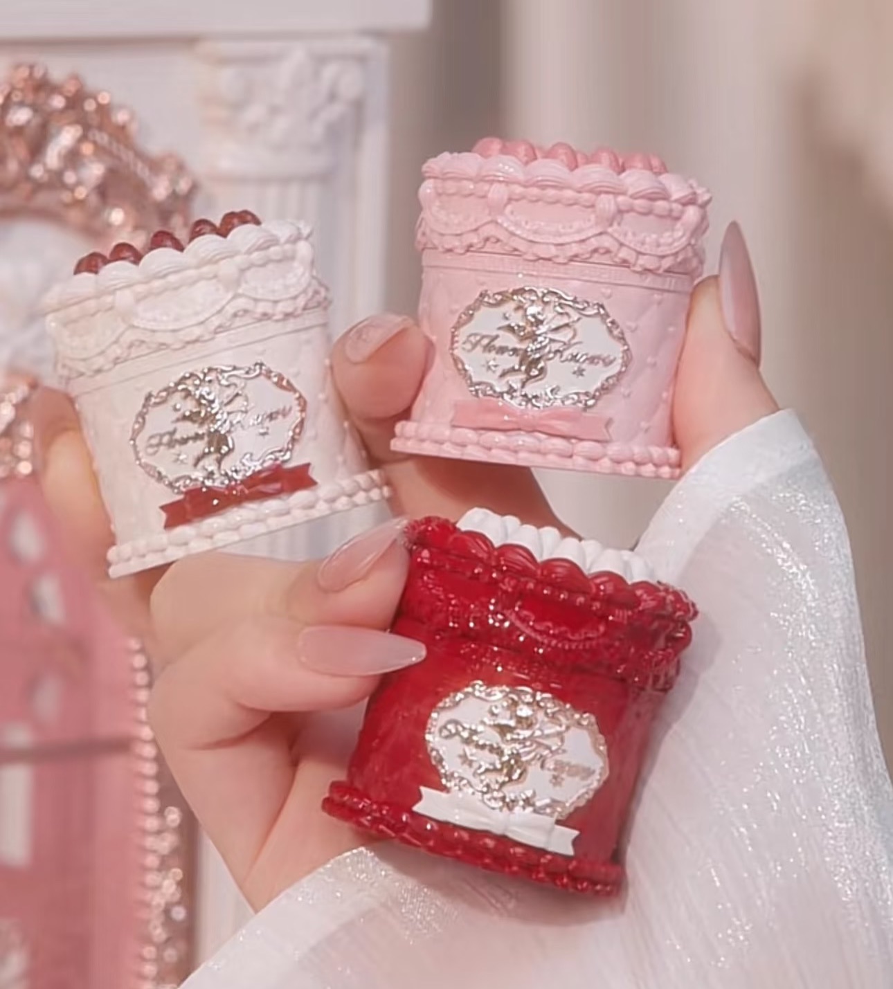 花知曉草莓邱比特唇泥🎀