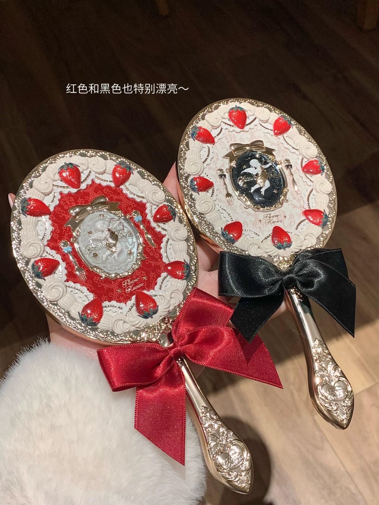 花知曉草莓邱比特系列手持化妝鏡🪞