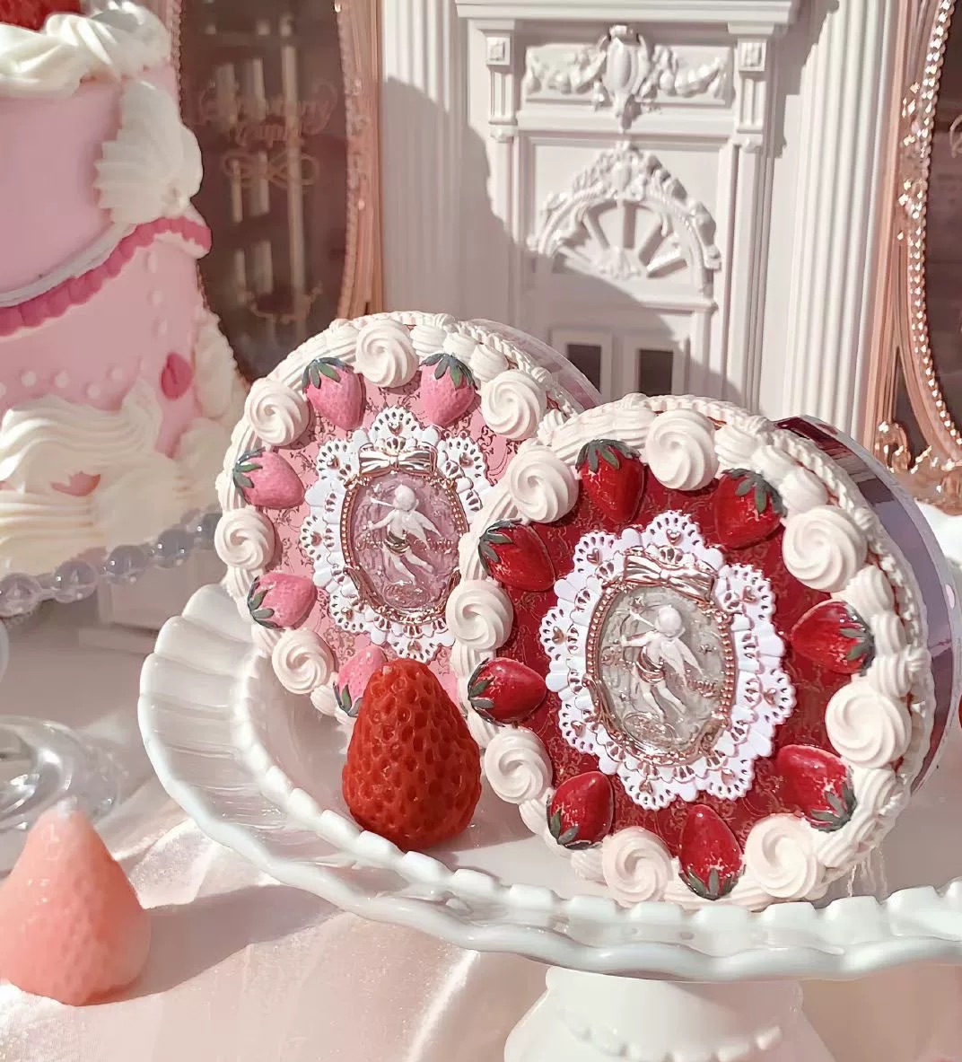 花知曉草莓邱比特系列粉餅🍓