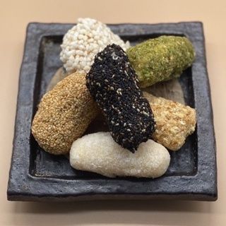 【臻狀元】北港手工綜合粩、青豆仁粩、菜脯粩、咖哩粩600g（素）