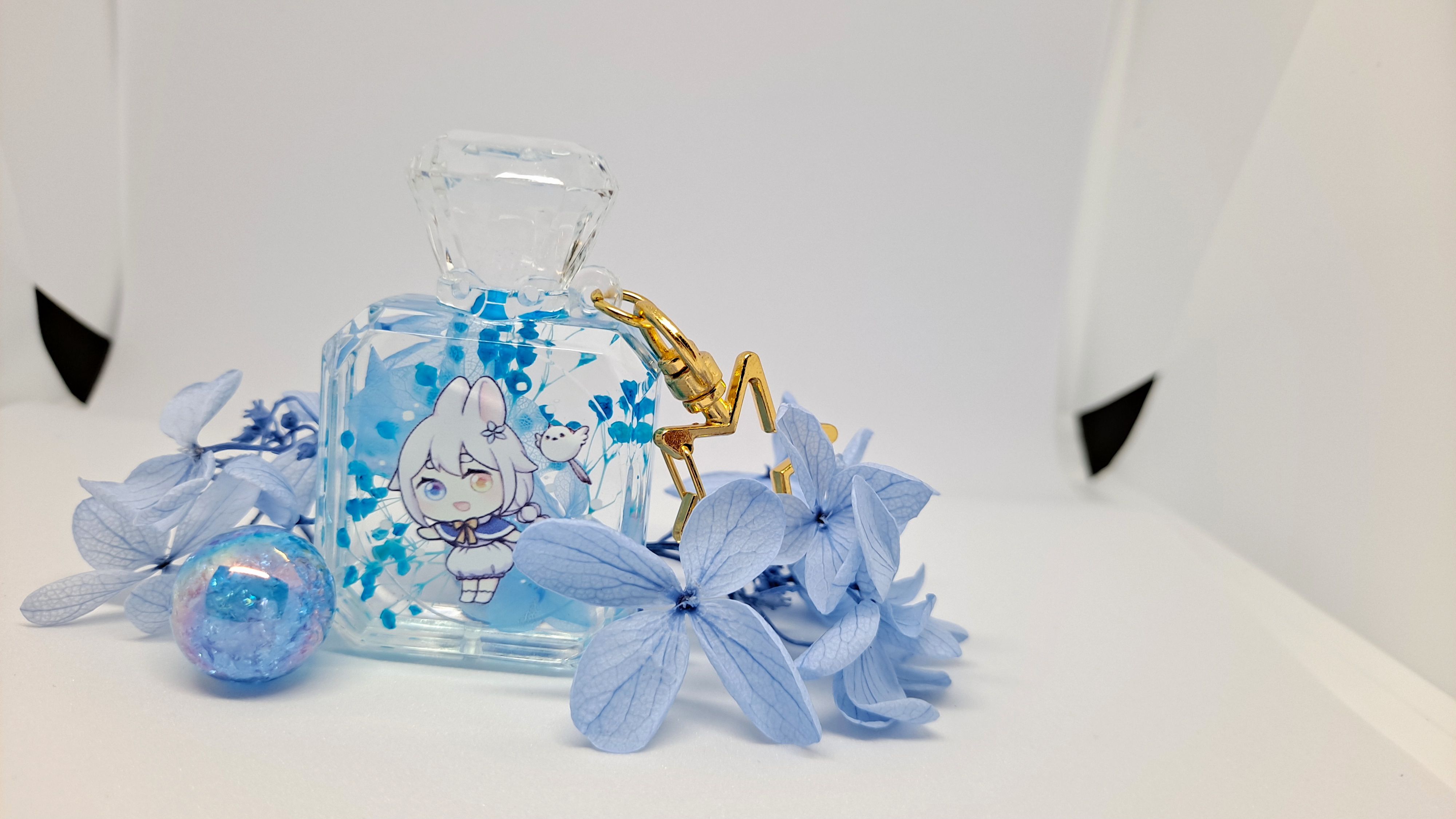 雪兔與山雀 永生花入油壓克力