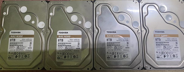 TOSHIBA 3.5＂ 8T