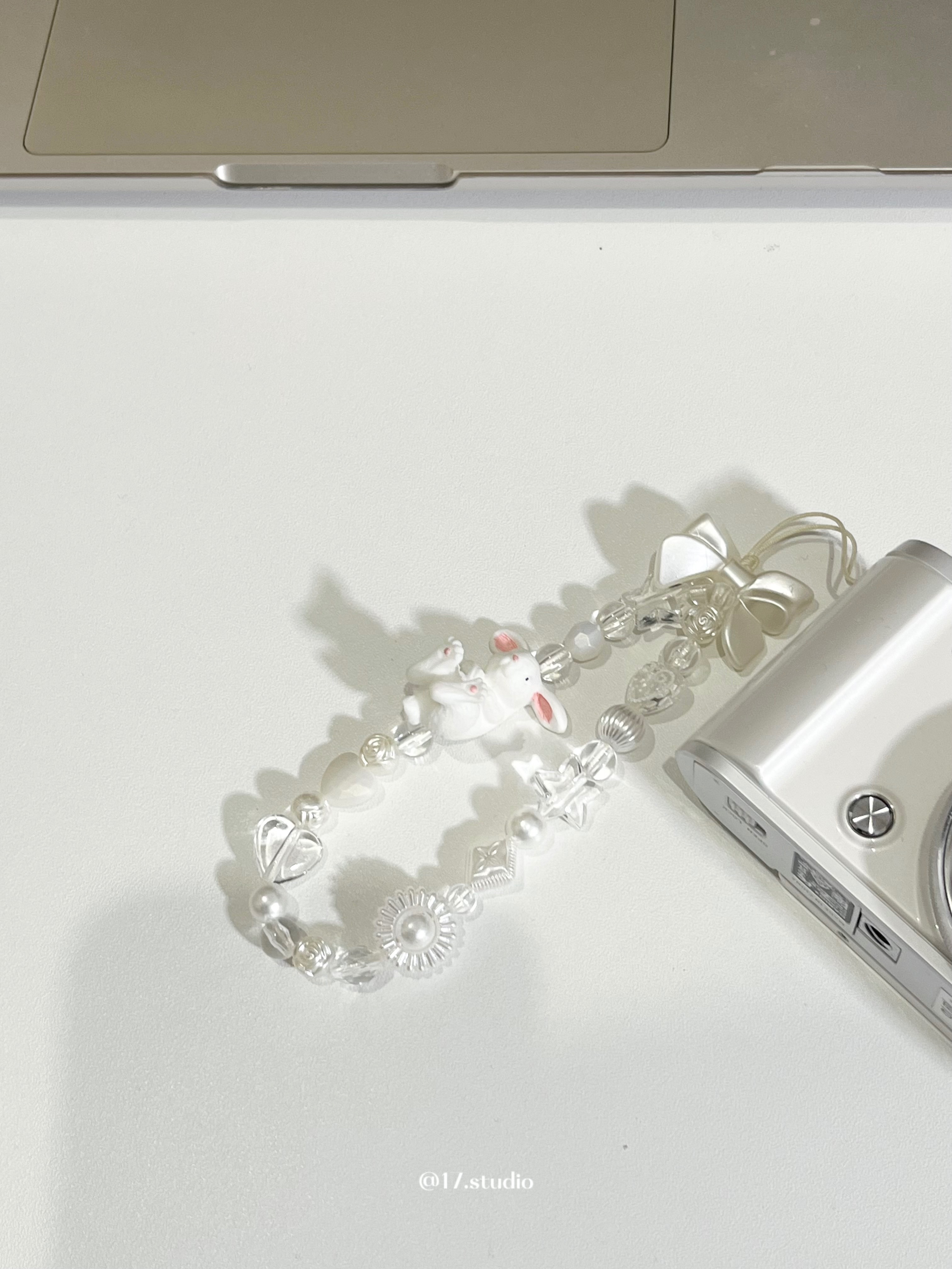 兔寶寶的夢境 白色掛繩