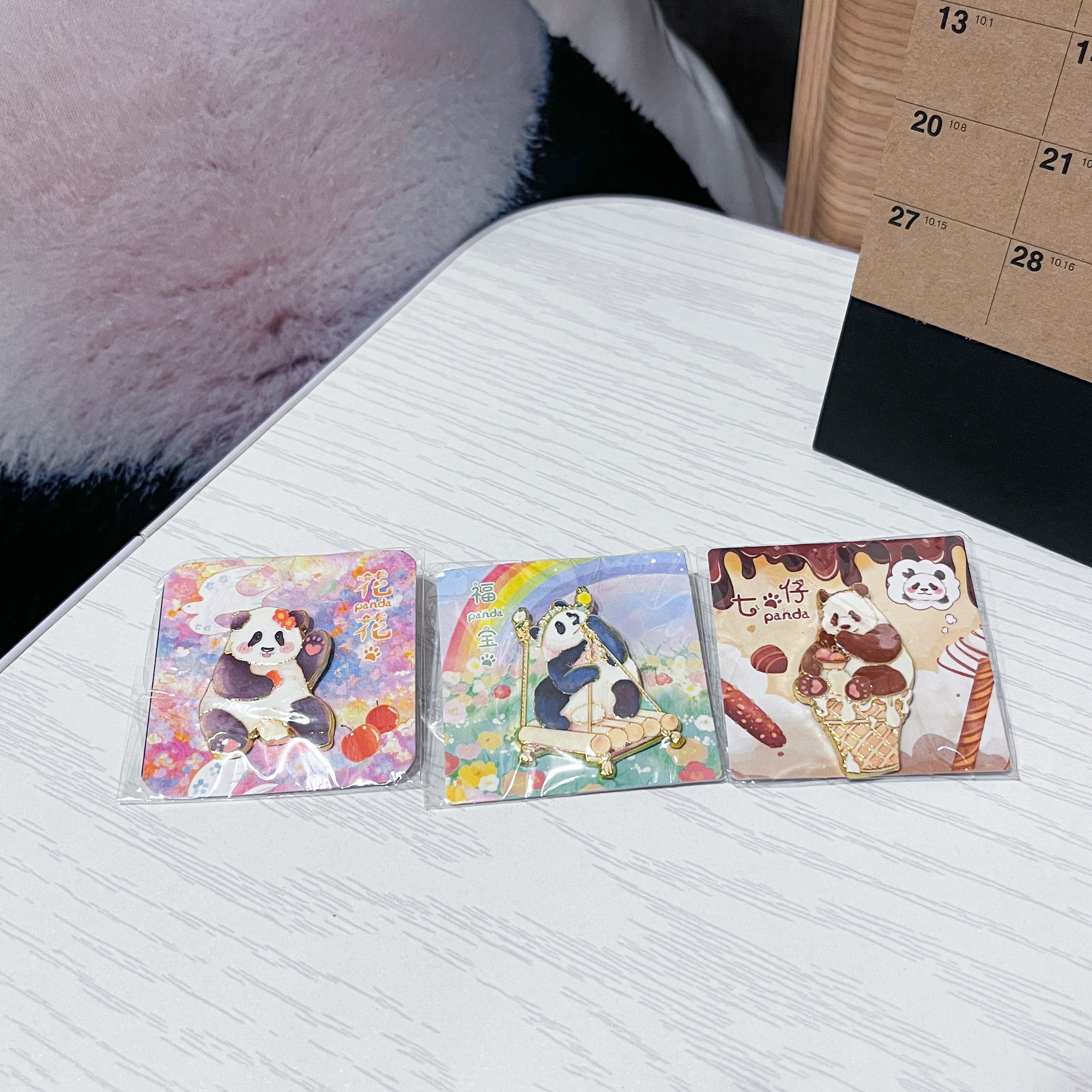 插畫熊貓金屬徽章